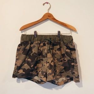 The North Face - Activewear Shorts - Size M